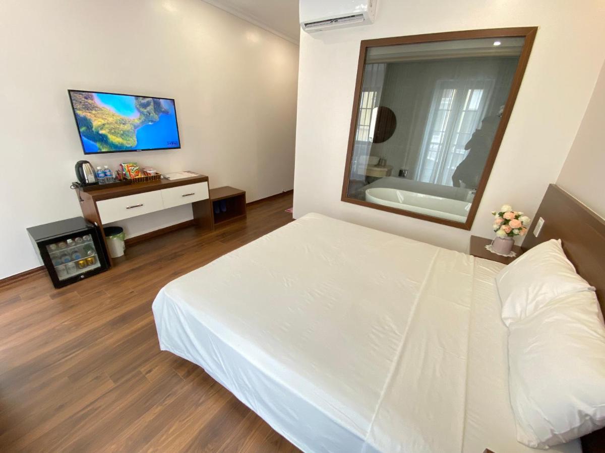 Moonlight Hotel Ha Long Exterior photo