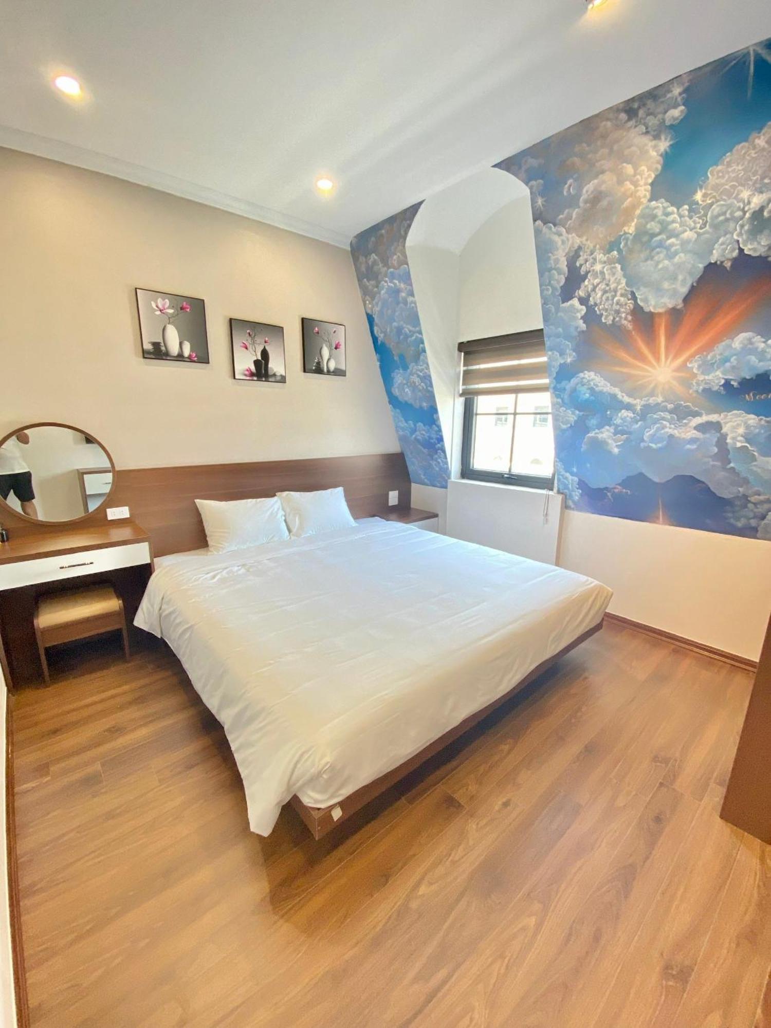 Moonlight Hotel Ha Long Exterior photo